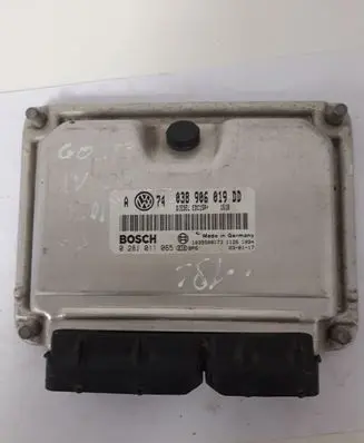Volkswagen Golf IV Engine control unit/module 038906019DD 0281011065