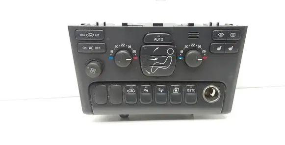 Volvo XC90 Climate control unit 8697137