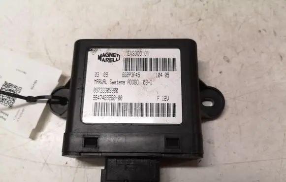 Citroen C5 Fuel injection pump control unit/module 09733309900