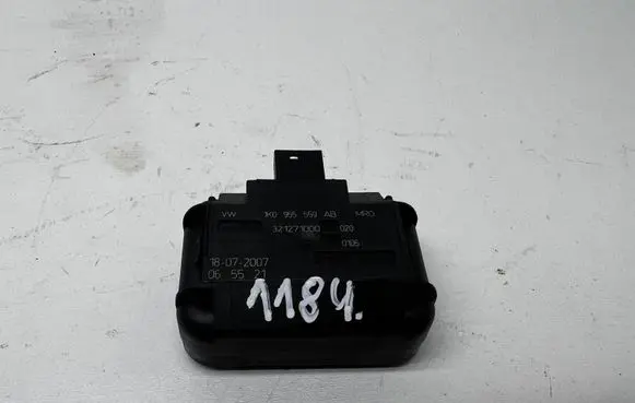 Volkswagen PASSAT B6 Rain sensor 1K0955559AB 321271000 18072007