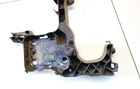 Renault Scenic II - Grand scenic II Headlight/headlamp mounting bracket 8200137496