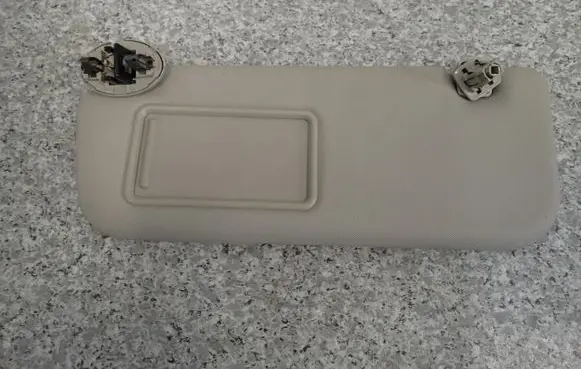 Toyota Avensis T270 Sun visor
