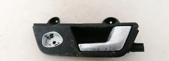 Audi A4 S4 B6 8E 8H Rear door interior handle 8e0839020a