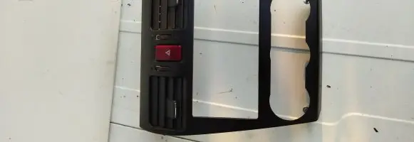 Subaru XV Radio/GPS head unit trim 