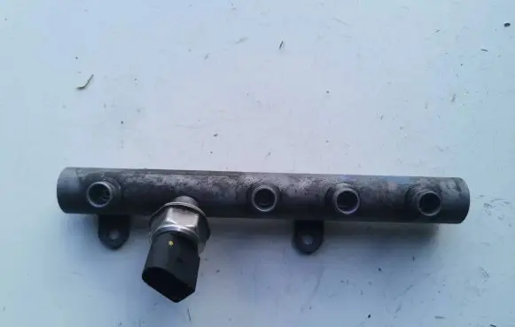Audi A6 S6 C6 4F Fuel main line pipe 059130089AB