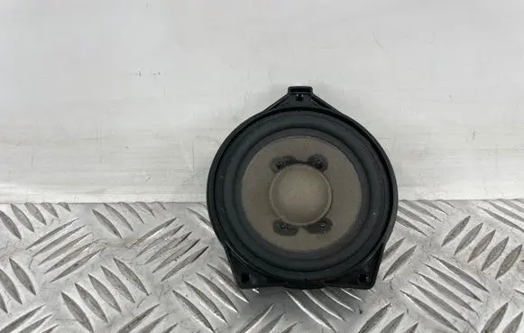 Mercedes-Benz C W205 Panel speaker A2058200502