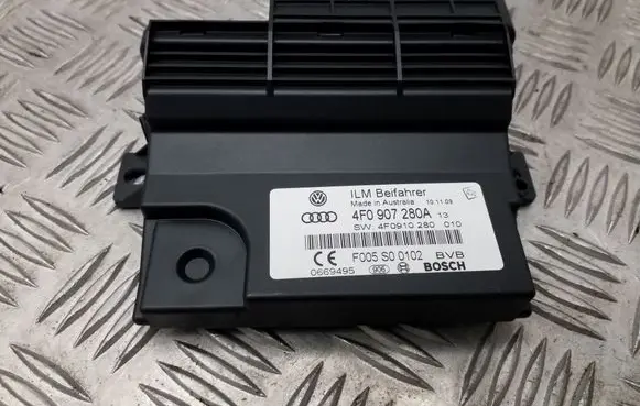 Audi A6 S6 C6 4F Power management control unit 4F0907280A