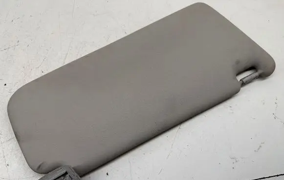Mercedes-Benz B W245 Sun visor A1698100110