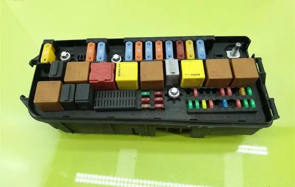Saab 9-3 Ver2 Fuse box set 460023260