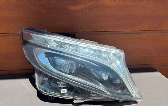 Mercedes-Benz Vito Viano W447 Headlight/headlamp A4479061501 1EX01128482