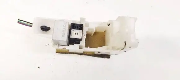 Toyota Avensis T270 Fuse box set