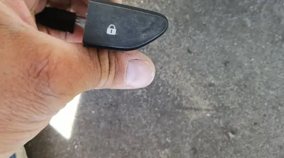 Renault Zoe Other switches/knobs/shifts 252103678R 20130315