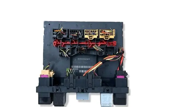 Volkswagen Golf V Comfort/convenience module F005V00661 3C0937049AJ