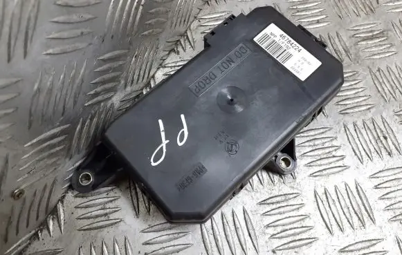 Fiat Stilo Door control unit/module 46784224