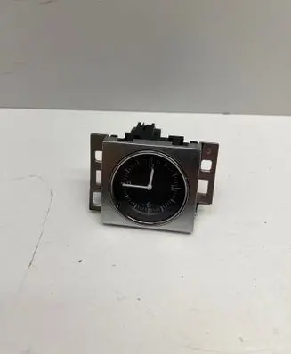 Volkswagen PASSAT B7 Clock 3AA919204A 194805813