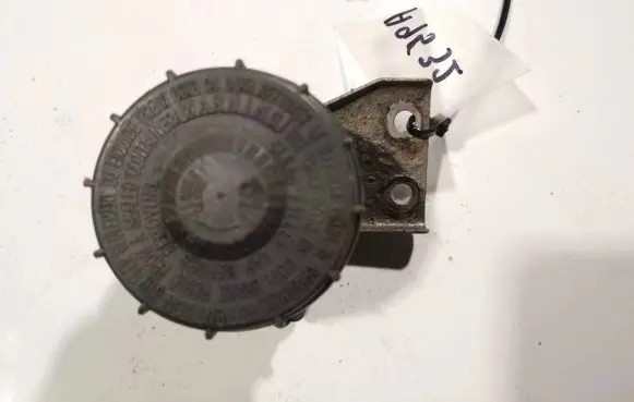 Brake fluid reservoir