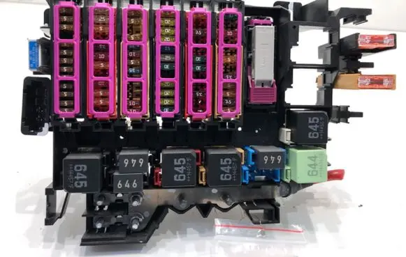 Audi A8 S8 D4 4H Fuse box set 4H0907101H