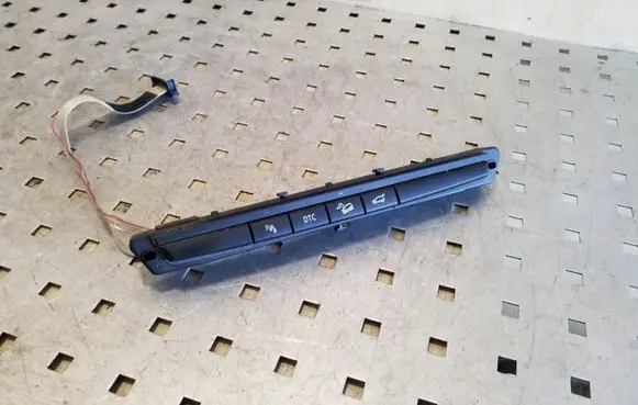 BMW X5 E70 DTC switch 61316972780