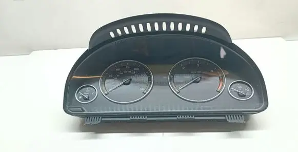 BMW 5 F10 F11 Speedometer (instrument cluster) 9249347