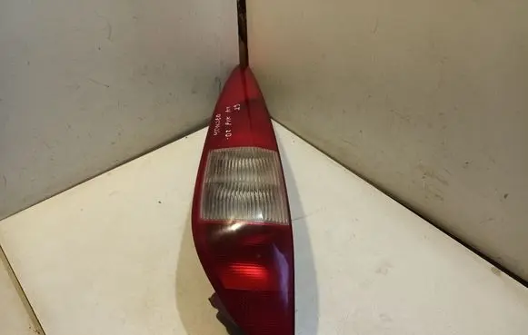 Ford Mondeo Mk III Rear/tail lights 1S7113405C