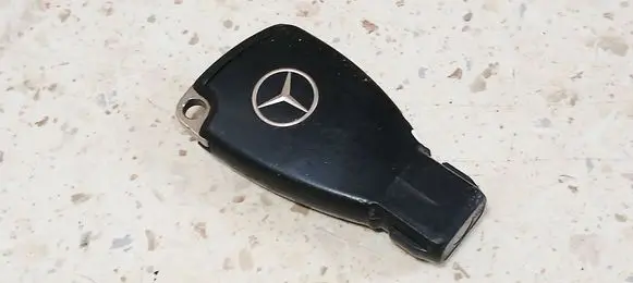 Mercedes-Benz A W169 Ignition key/card 