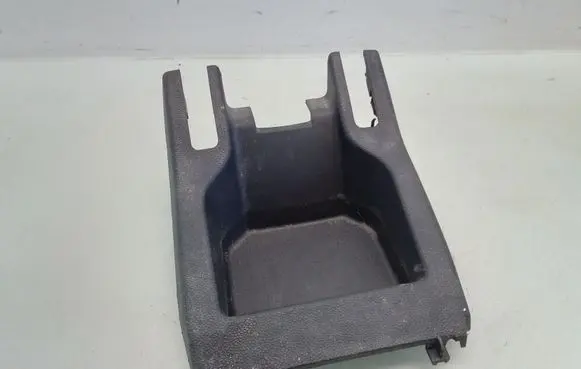 Other center console (tunnel) element