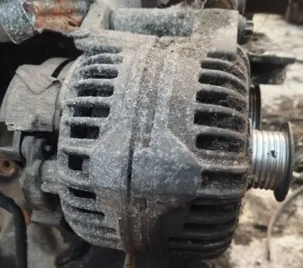 Opel Signum Generator/alternator 0124525030 13108596