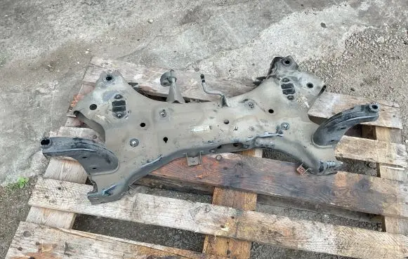KIA Ceed Front subframe 62401J7AA0