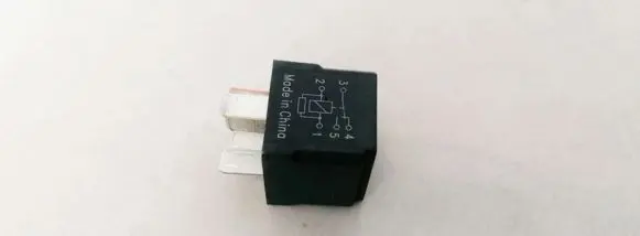 Opel Insignia A Other relay 13500119 6048