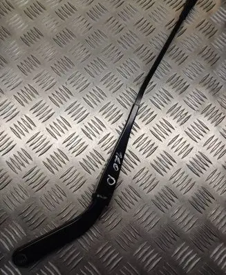 BMW 1 E81 E87 Front wiper blade arm 7169972