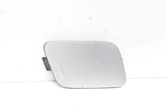 Volvo V70 Front tow hook cap/cover 30678641