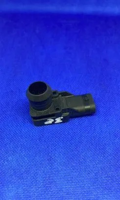 Mercedes-Benz E W212 Air pressure sensor A0065422518