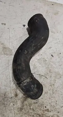 Intercooler hose/pipe