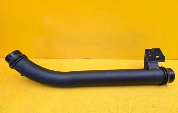 Peugeot 5008 Air intake hose/pipe 9838939980