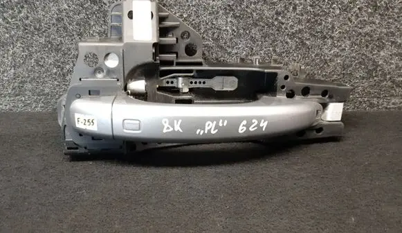 Audi A5 8T 8F Front door exterior handle 8T01837885A