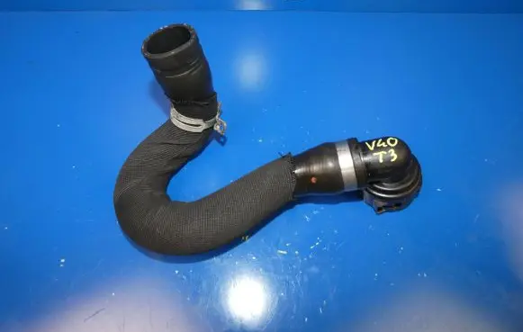 Volvo V40 Engine coolant pipe/hose 31319338