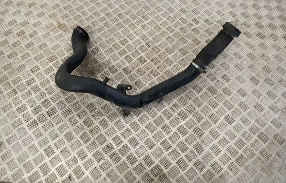 Opel Astra H Air intake hose/pipe 13105267