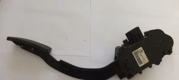 Land Rover Discovery 3 - LR3 Accelerator throttle pedal LANDROVERSLC000061