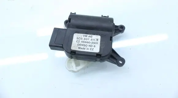 Volkswagen Golf Plus Air flap motor/actuator 3C0907511R