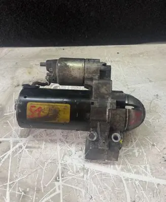 BMW 3 E90 E91 Starter motor 8506657