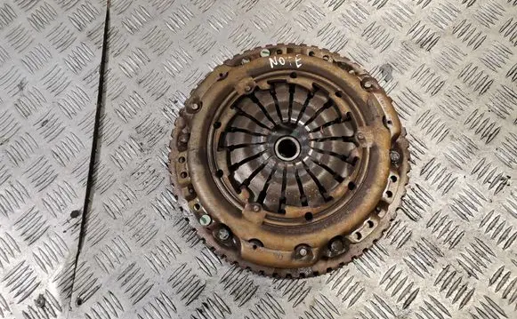 Nissan Note (E11) Clutch set kit 8200335084