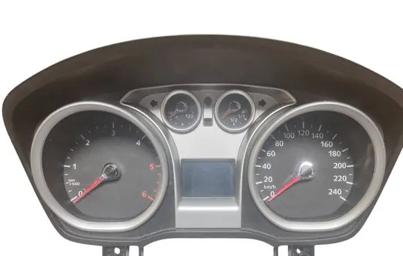 Ford Focus Speedometer (instrument cluster) 8V4T10849GF VP8V4F10849GF
