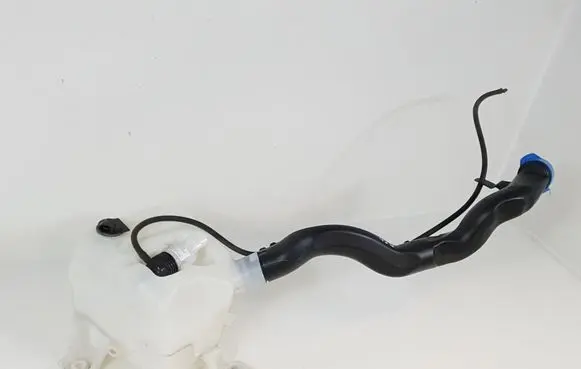 Tesla Model X Windshield washer fluid reservoir/tank 1056761-00-B