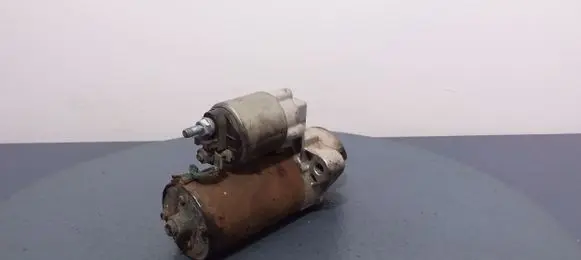 Volkswagen PASSAT B5.5 Starter motor