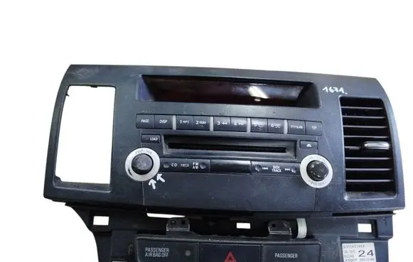 Mitsubishi Lancer VIII Radio/CD/DVD/GPS head unit 8002A378XA