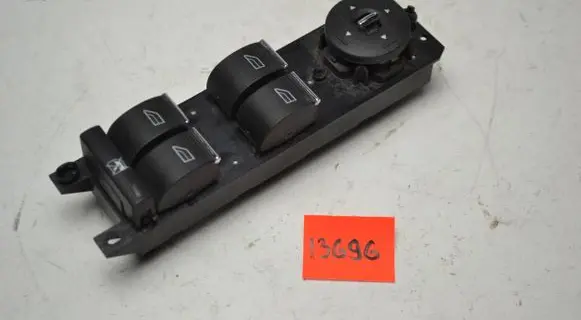 Ford Focus Electric window control switch AM5T14A132AA 10020924 88488121650239
