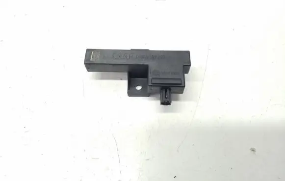 Audi A6 S6 C7 4G Keyless system antenna 8K0907247 33542221