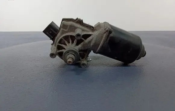 KIA Rio Front wiper linkage and motor 98110-C1950