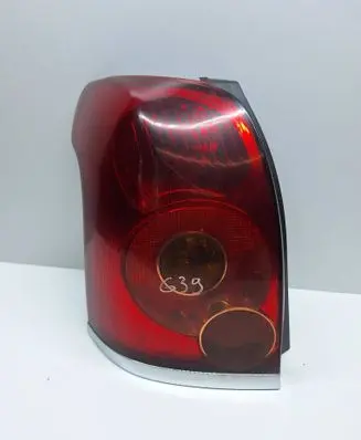 Toyota Avensis T250 Rear/tail lights 8550