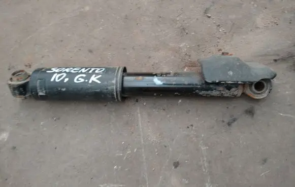 KIA Sorento Rear shock absorber/damper
